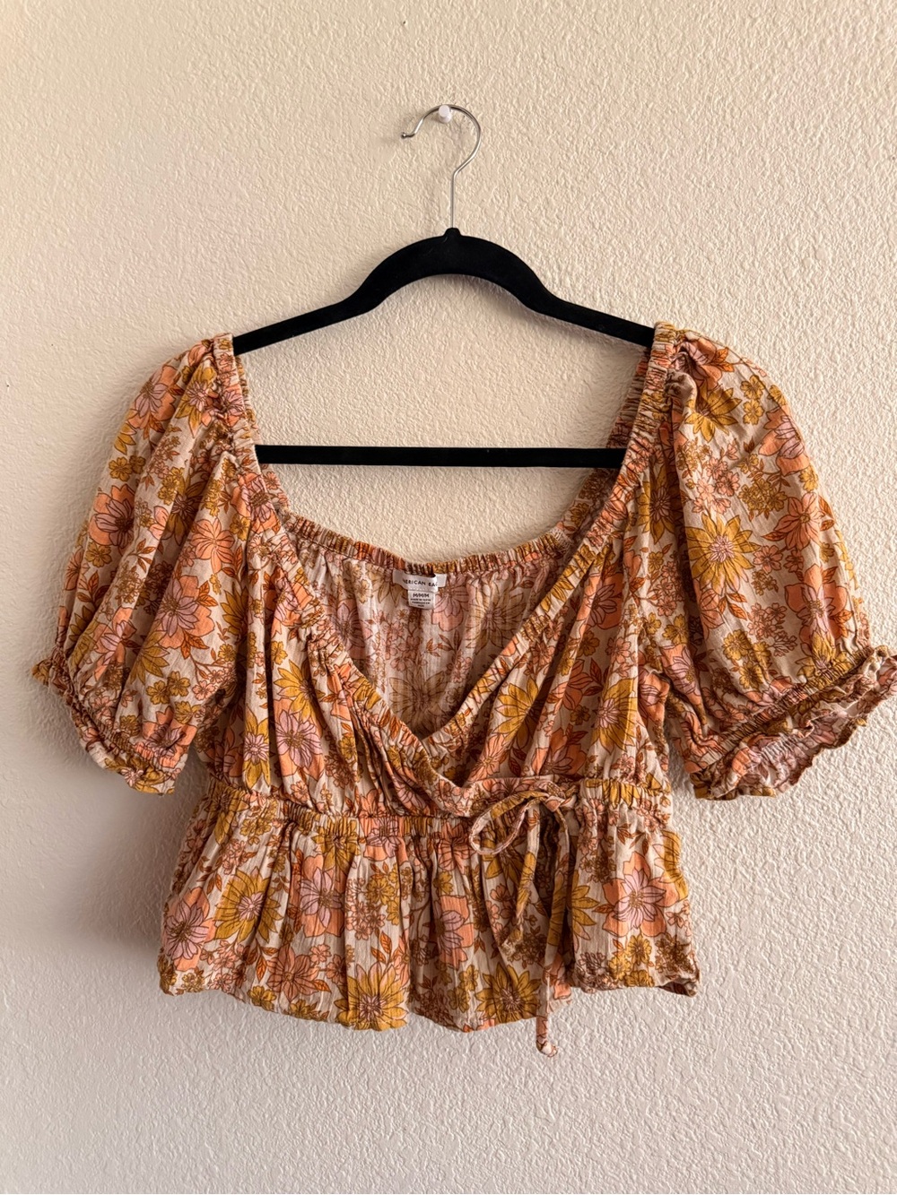 American Eagle Outfitters Floral Puff-Sleeve Crop Top - Pink & Yellow